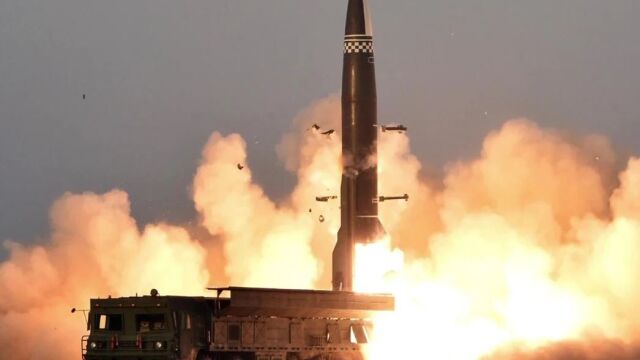 Снимка: 75% от частите в севернокорейска ракета, използвана срещу Украйна, са от компании в САЩ