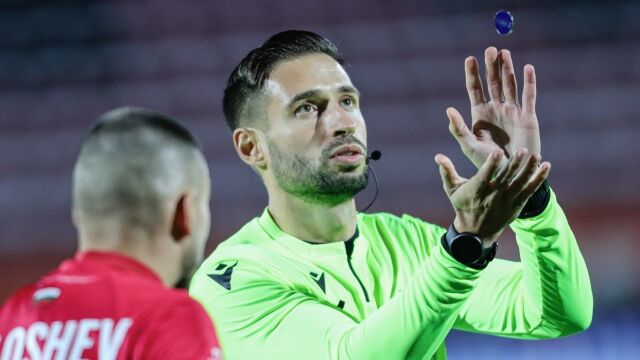 Снимка: Помисли, Гиджен: Обявиха съдията на Левски - ЦСКА