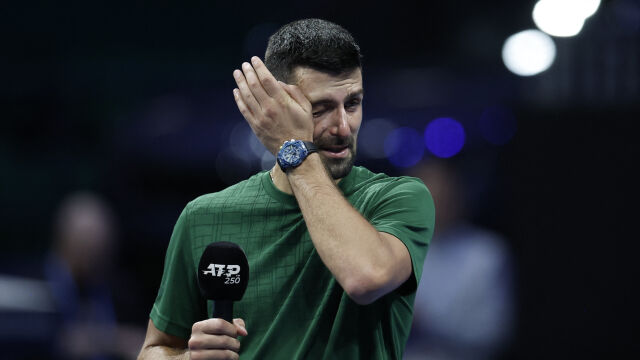 Снимка: Новак Джокович плака като малко дете след победа (ВИДЕО)