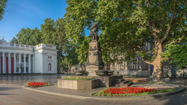 Снимка: Ще отложат ли демонтирането на паметника на Пушкин в Одеса ?