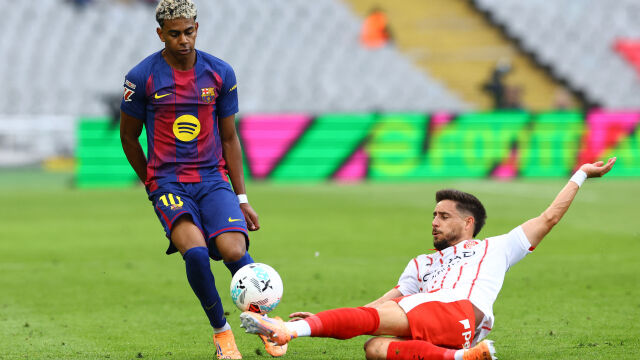 Снимка: Ямал забърка нов скандал! Правил тайна терапия за травма в слабините