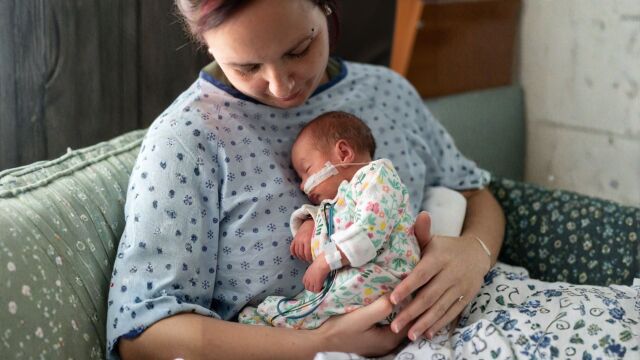 Снимка: 1 на всеки 10 новородени се ражда преждевременно