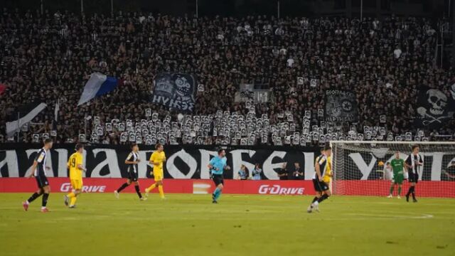 Снимка: Посред бял ден: Убиха емблематичен фен и избягаха със скутери