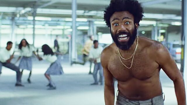 Снимка: Childish Gambino разкри, че е претърпял инсулт и си е счупил крака (СНИМКИ + ВИДЕО)
