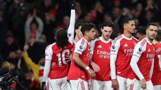 Снимка: Ще развали ли Арсенал баварската прокоба? (АНКЕТА)