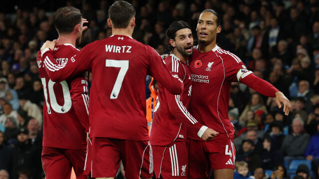 Снимка: Може ли ПСВ отново да спъне Ливърпул (ФАКТФАЙЛ)