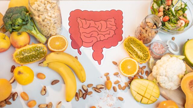 Снимка: Диета при дивертикулит: Kои храни облекчават и кои влошават симптомите?