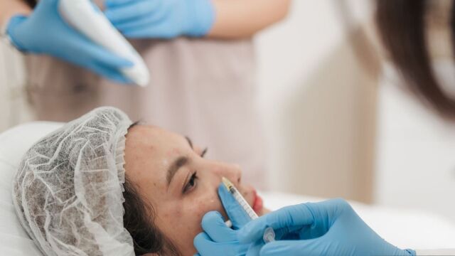 Снимка: Какво е мезотерапия: Помага ли и кога крие рискове