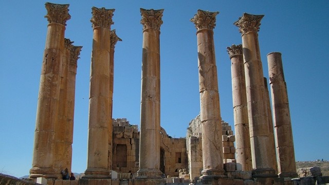 Снимка: Разкрийте тайните на Петра в навечерието на Новата 2011 г.