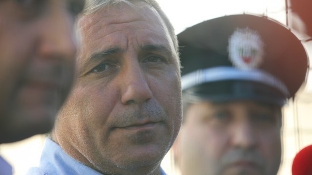Снимка: Стоичков не се е занимавал с дървесина, само с 