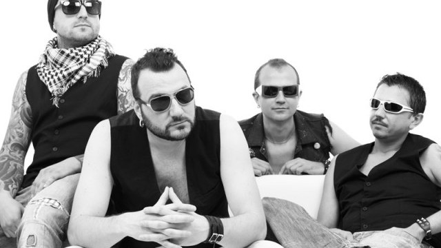 Снимка: Продължаваме да разиграваме новия албум на P.I.F. и пропуск за премиерата му!