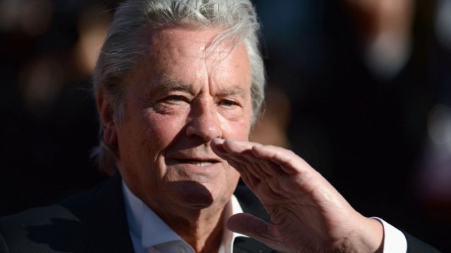 Снимка: Ален Делон на 87 г. – от нахалната красота до уединението
