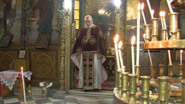 Снимка: Протестът срещу Бат’ Сали се пренесе в църквите