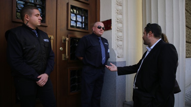 Снимка: Венцислав Димитров с три варианта за спасяването на КТБ