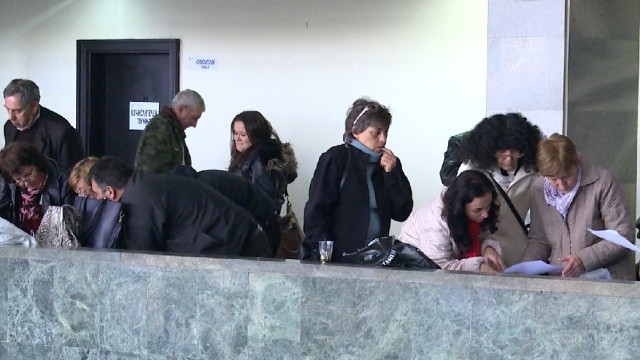 Снимка: Хаос при обработката на протоколите в Хасково