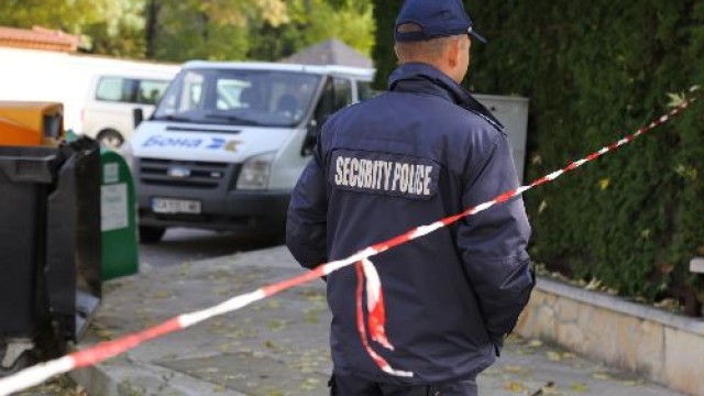 Снимка: Алексей Петров проговаря след изборите в неделя