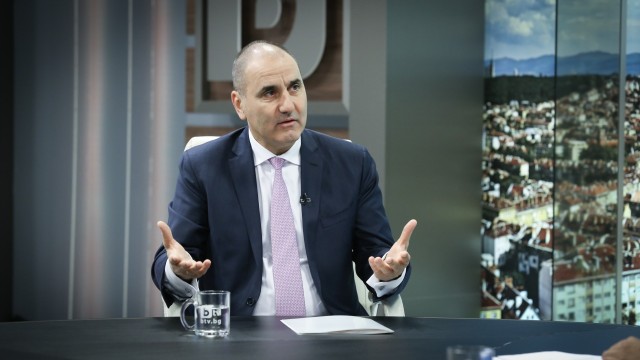Снимка: Цветан Цветанов: Ахмед Доган е прав, това е национално отговорно поведение