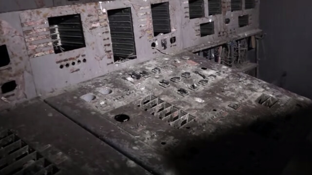 Снимка: Отвориха за туристи епицентъра на Чернобилската авария (СНИМКИ и ВИДЕО)