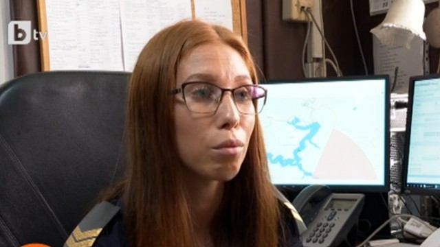 Снимка: От другата страна на слушалката: Какво е да приемаш сигнали за пожар 