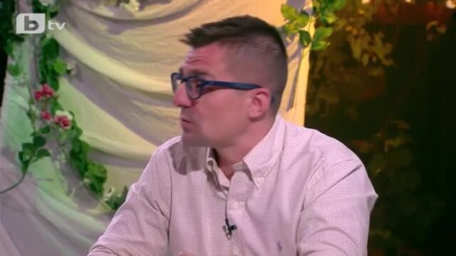 Снимка: Защо на вратата на дома на Андрей е пишело Свети Арнаудови