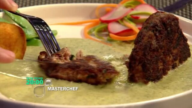 Тази вечер в MasterChef очаквайте... Драматична елиминация с кюфтета