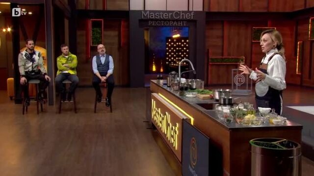Chef Елена Петрелийска приготвя тартар от моркови в днешния 