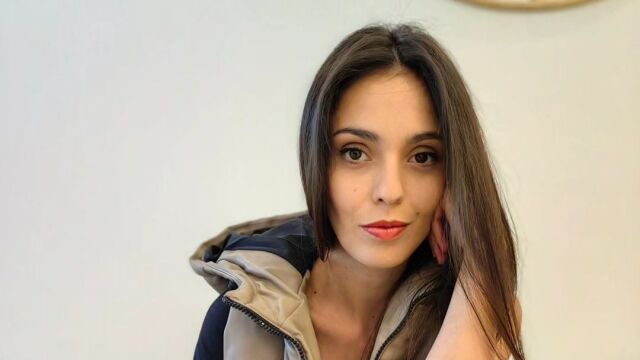 Снимка: Обичам те! На ужас! – как Евелин Костова и Боряна Братоева снимат трети сезон на „Съни бийч“