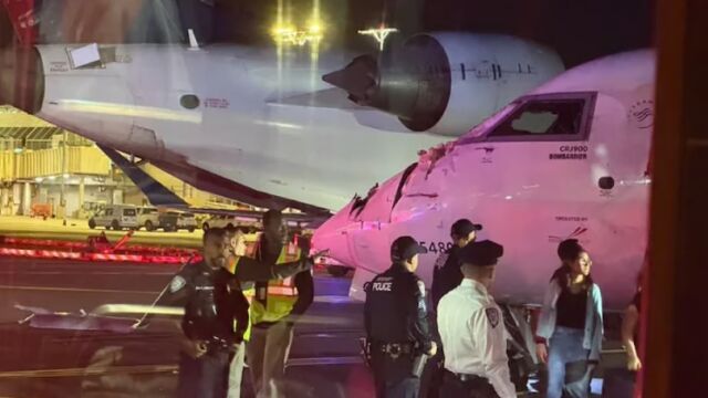 Снимка: Самолети се сблъскаха на пистата на летище в Ню Йорк (ВИДЕО)