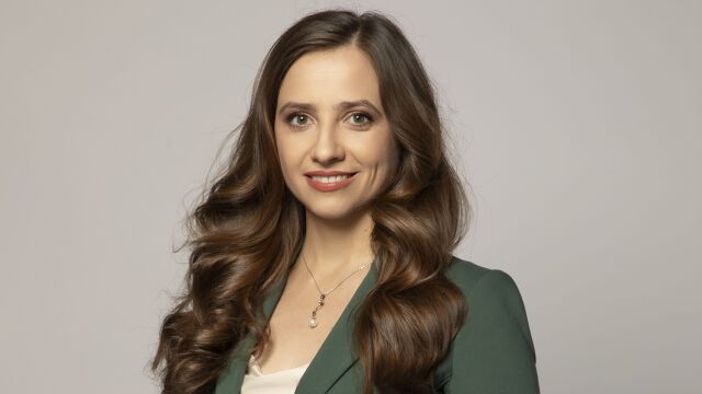 Снимка: Журналистът на bTV Цветана Балабанова с престижна номинация в конкурса „Жена на годината“