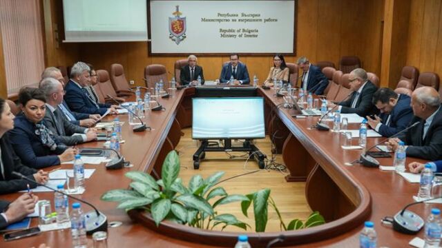Снимка: За справяне с бедствията: Отпускат над 90 милиона лева 