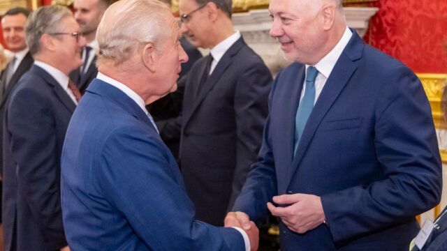 Росен Желязков покани крал Чарлз III на посещение у нас