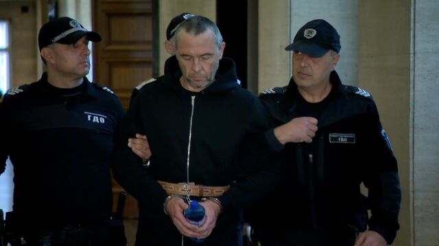 Руснакът, разследван за взрива в Бейрут, остава в ареста