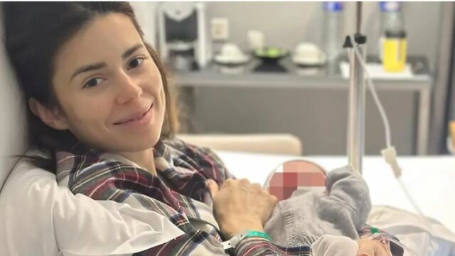 Снимка: Никола Саркози стана дядо за трети път - в затвора