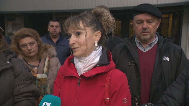 Родители на деца от "Театрална работилница" подкрепиха Росен Белов: "Преподавателите са прекрасни"