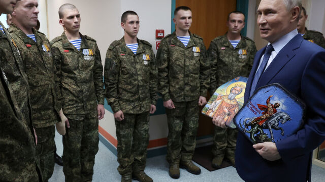 Владимир Путин: Руските сили напредват по всички фронтове в Украйна