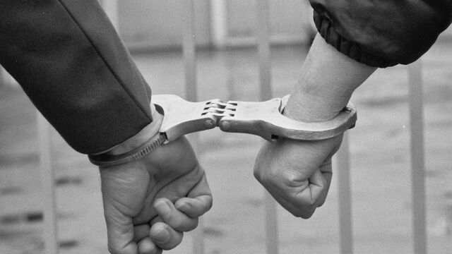 Снимка: Масов бой на празник в русенско село: 33-годишен мъж е починал