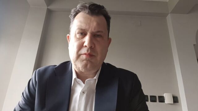 Снимка: Желязко Радуков: Полицаи следваха Ива Михайлова, имаше дронове над къщата ѝ. Изведнъж всичко това изчезва и тя преминава границата
