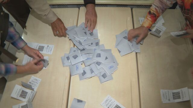 Йотова печели вота в Турция с 51,8%, вотът „Не подкрепям никого“ излезе на трето място
