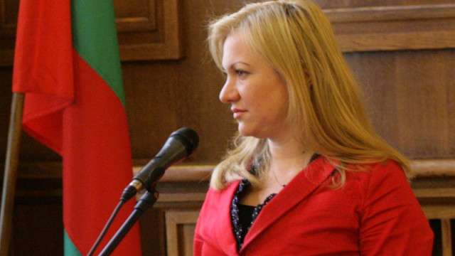 Снимка: Шефката на Агенцията по заетостта подаде оставка