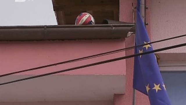 Снимка: Всеки пети ученик с проблемно тегло