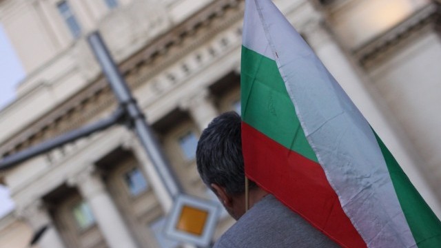 Снимка: Парламентарните игри - тема и на вечерния протест срещу кабинета