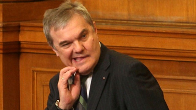 Снимка: В БСП има много назначения и уволнения без професионално основание