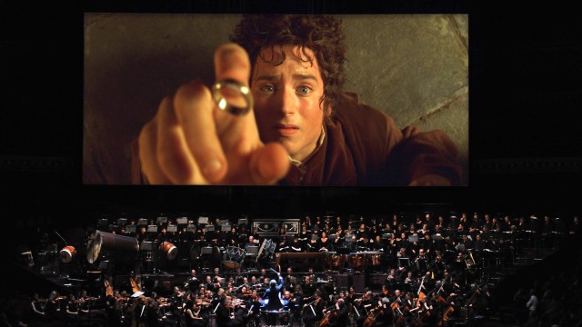 Снимка: Чуй и виж: LORD OF THE RINGS на огромен екран в АРЕНА АРМЕЕЦ с 250 музиканти и хор на живо