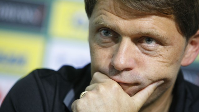 Снимка: Наставникът на Люксембург: България е класен съперник (ВИДЕО)