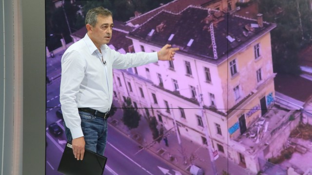 Снимка: Собственикът на земята под „царските конюшни”: Защитих държавния интерес