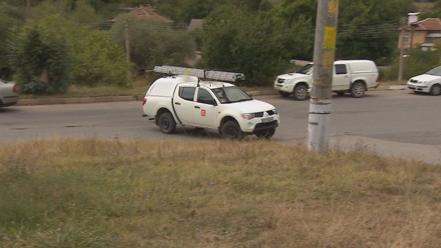 Снимка: Скъсани при изкопи кабели оставиха четири квартала в София без ток