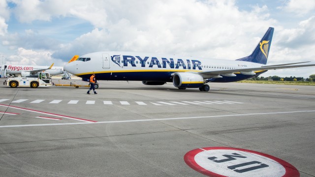 „Закъснееш ли – оставаш на земята“: Ryanair затяга правилата за чекиране