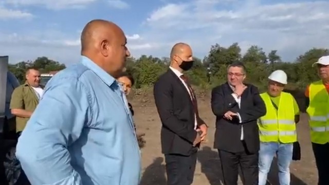 Снимка: Борисов: Преди зимата пътят Ботевград – Мездра трябва да е готов 