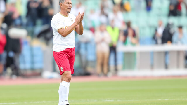 Снимка: 60 години Красимир Балъков!