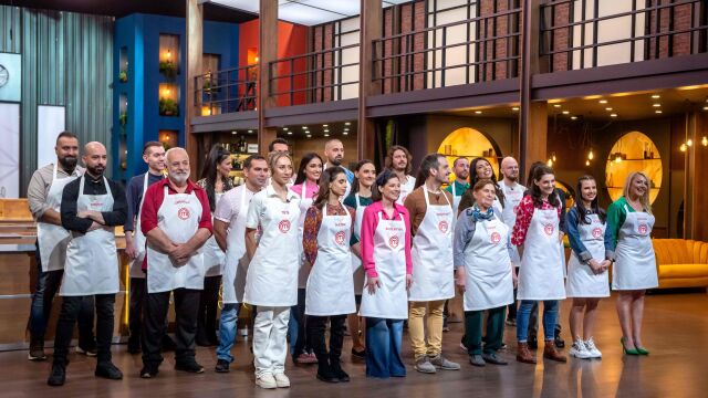 Голямото готвене в MasterChef започва. Кустев, Таралежков и Сарафов рамо до рамо с участниците в първите изпитания 